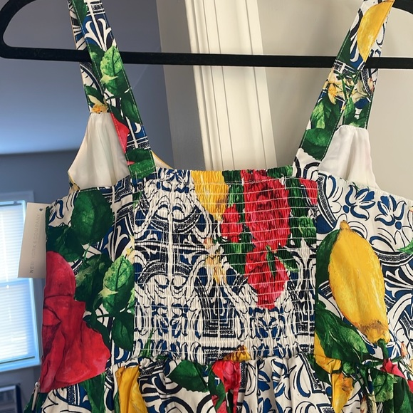 NY&Co Italy inspired dress - Picture 6 of 7